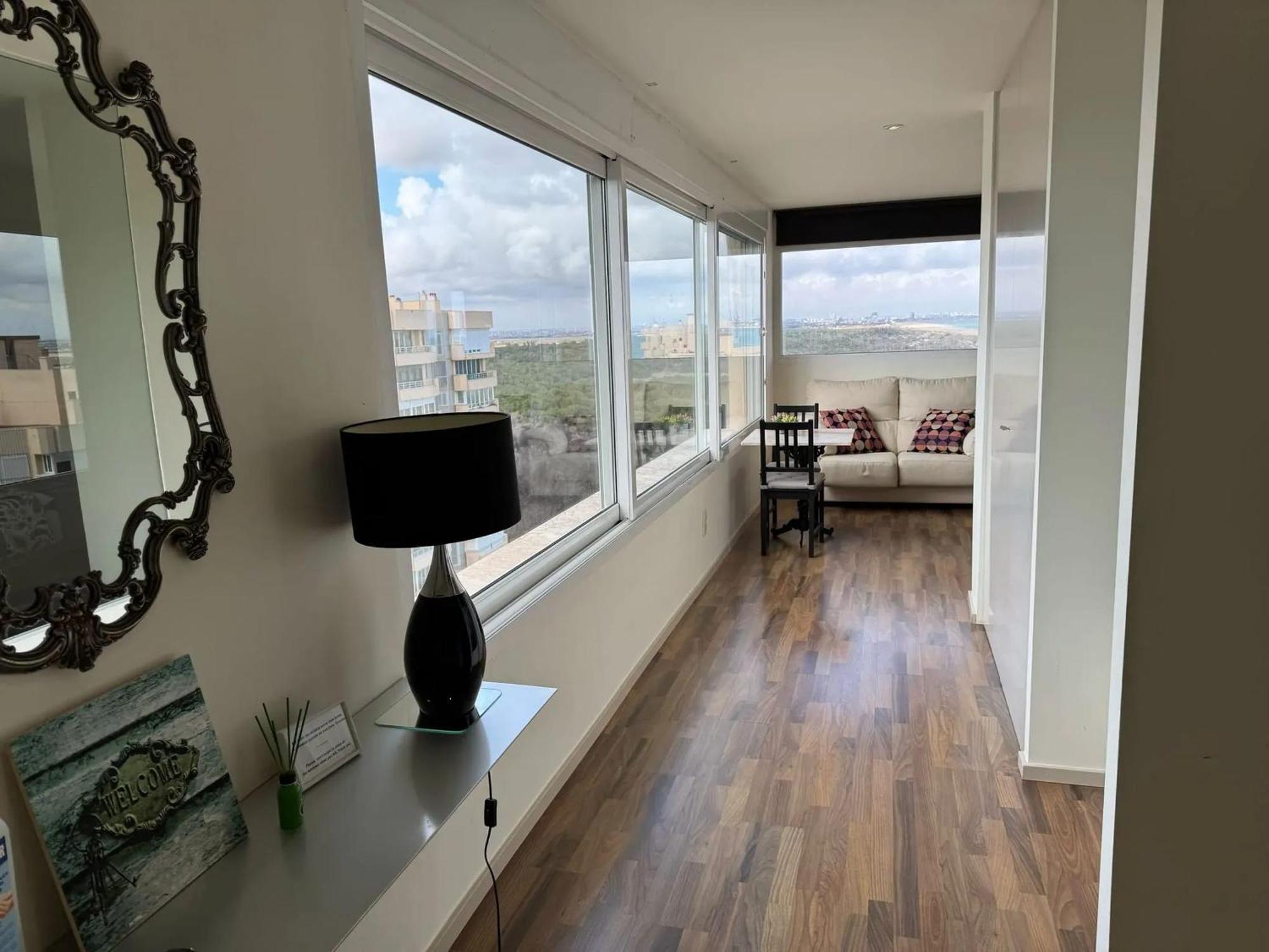 Spacious Apartment In Valencia With Sea View - 160 Sqm Luaran gambar