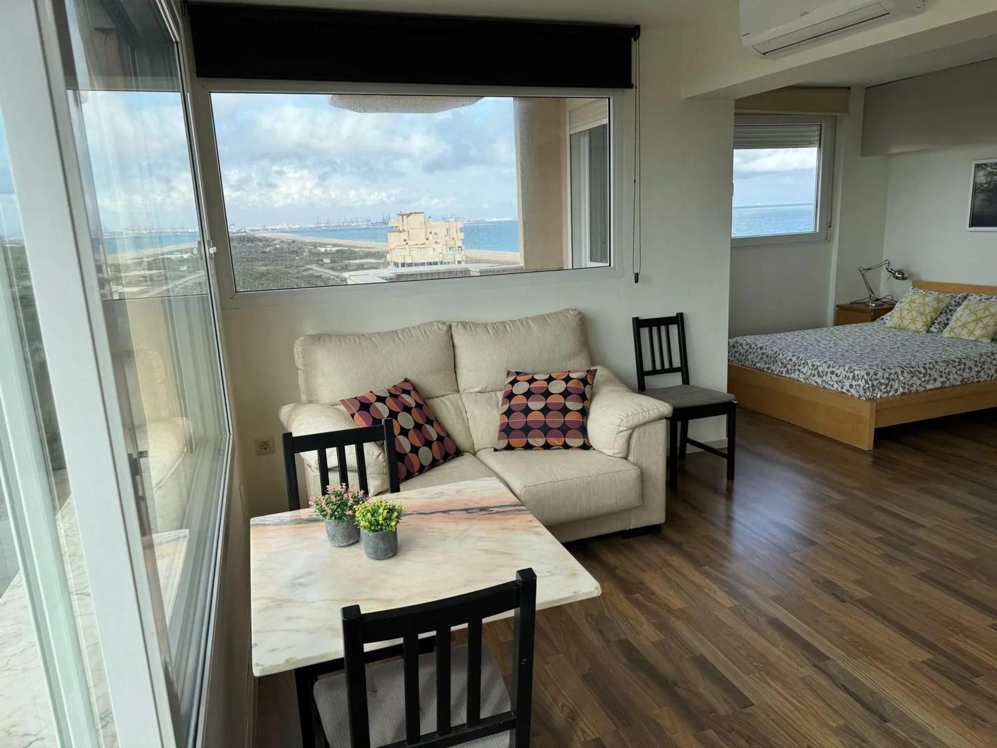 Spacious Apartment In Valencia With Sea View - 160 Sqm Luaran gambar