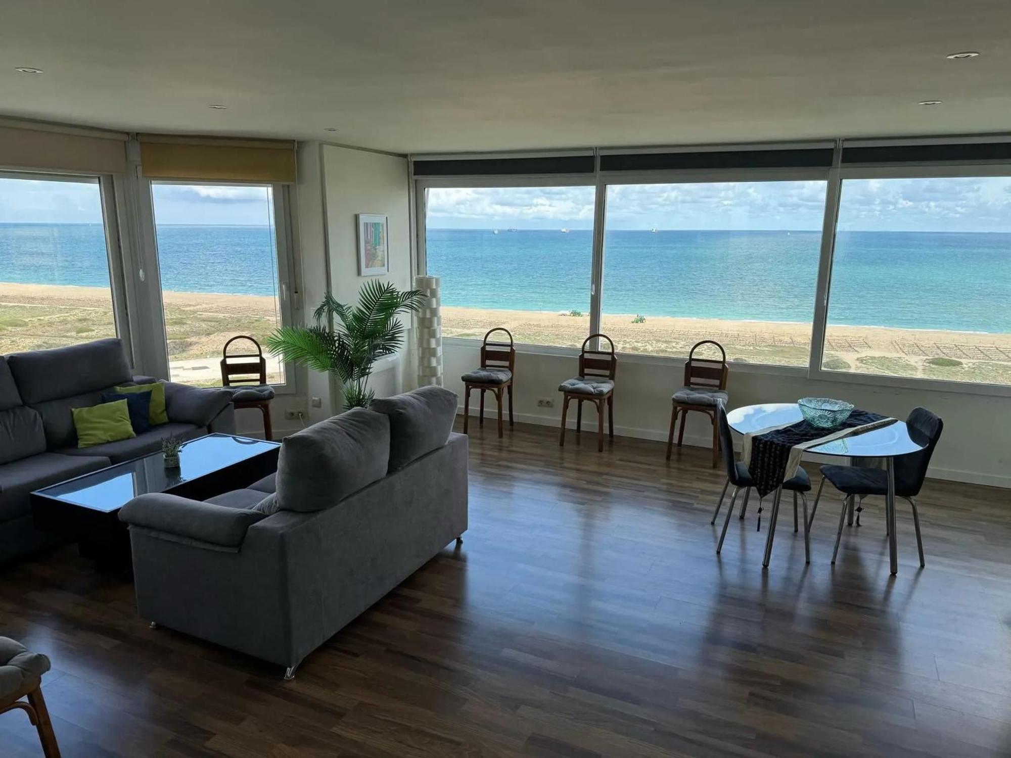 Spacious Apartment In Valencia With Sea View - 160 Sqm Luaran gambar