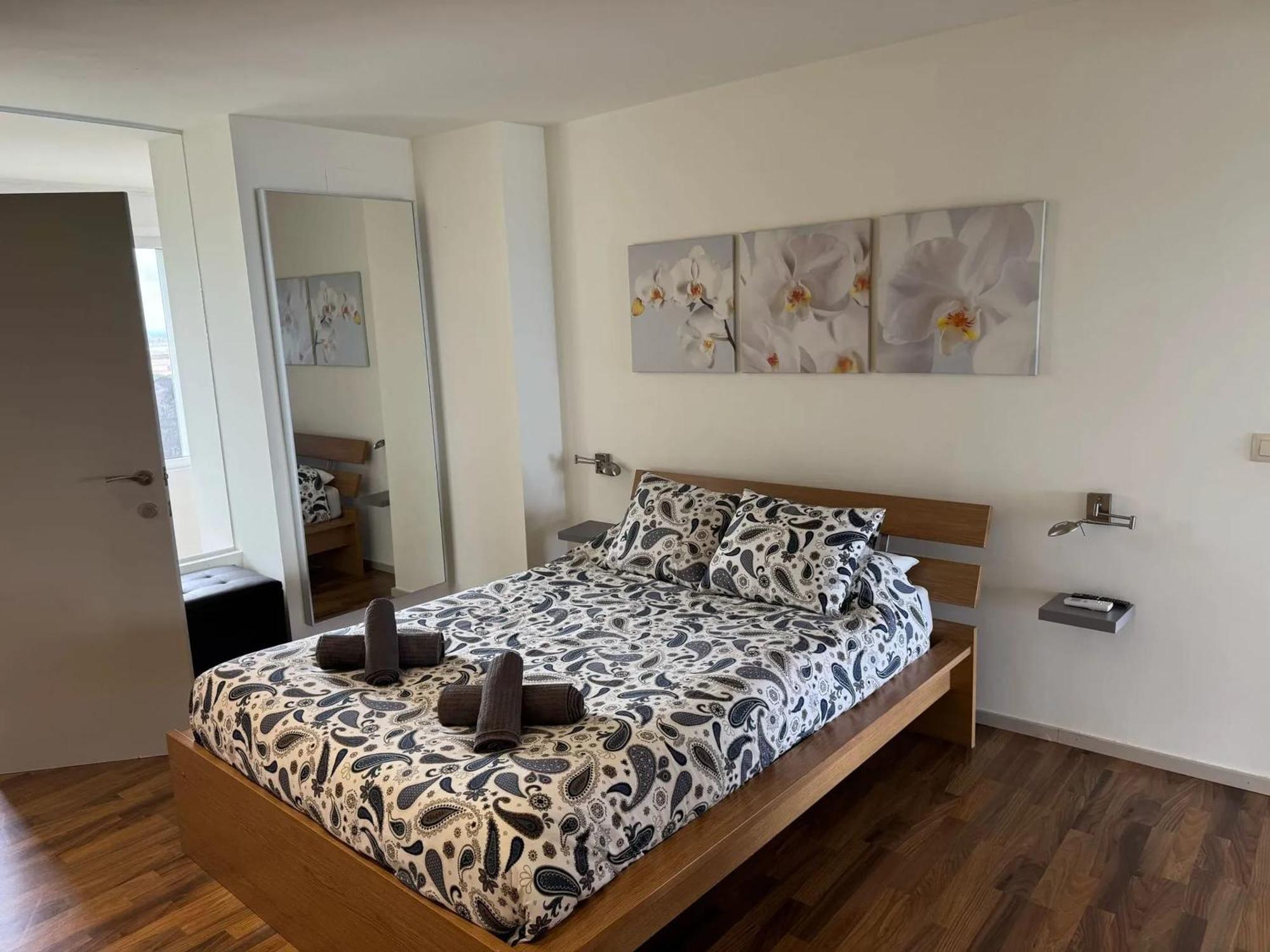 Spacious Apartment In Valencia With Sea View - 160 Sqm Luaran gambar