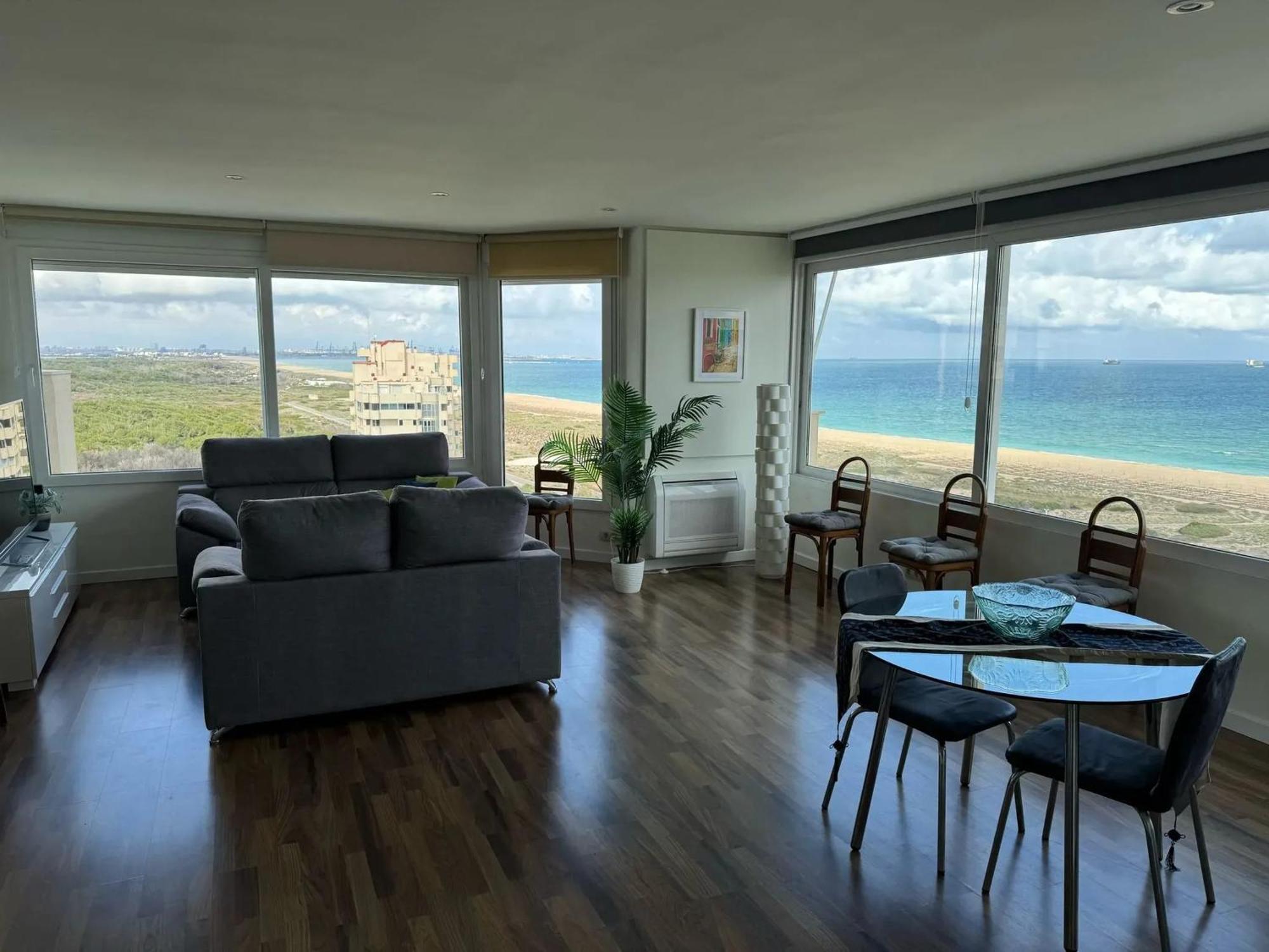 Spacious Apartment In Valencia With Sea View - 160 Sqm Luaran gambar